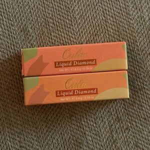 Electric Family Liquid Diamond Eyeshadow